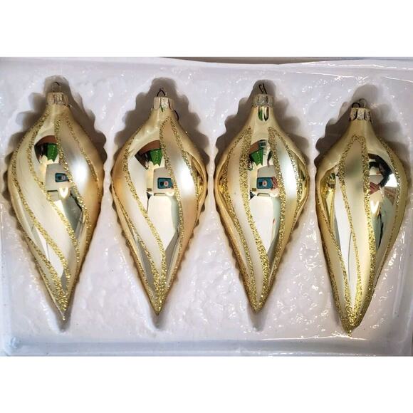 VTG Commodore 4 Gold Glitter Teardrop 5.5" Christmas Classics Ornaments Romania - Picture 1 of 4